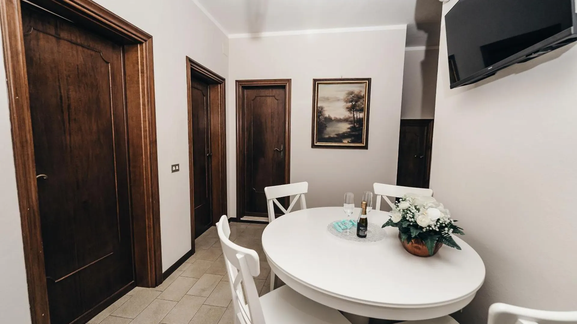 Casa Alice Lucca Centro公寓 0*,  意大利